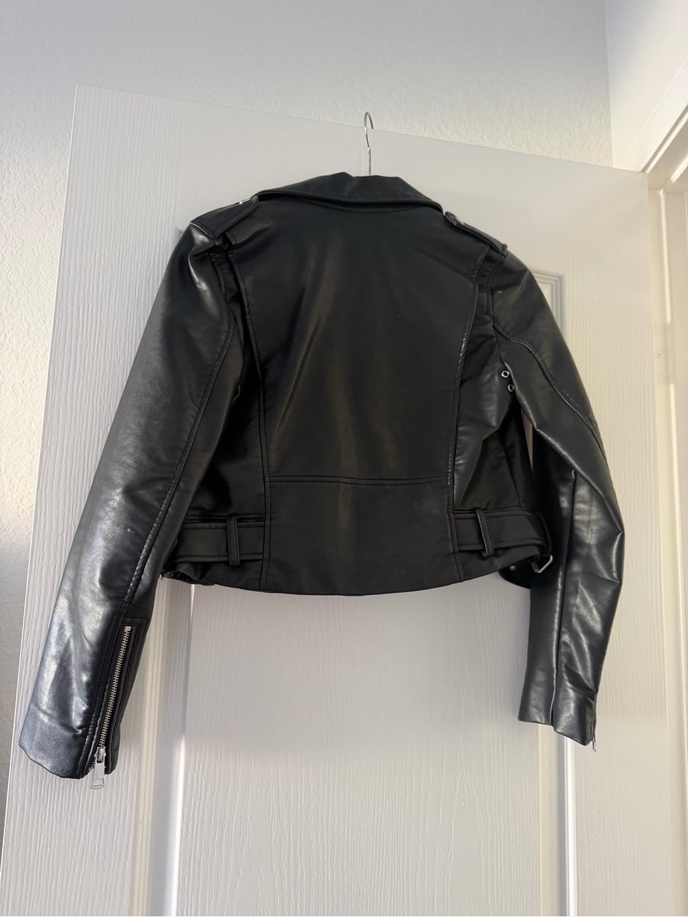 Zara Black Faux Leather Cropped Biker Jacket - Picture 2 of 5